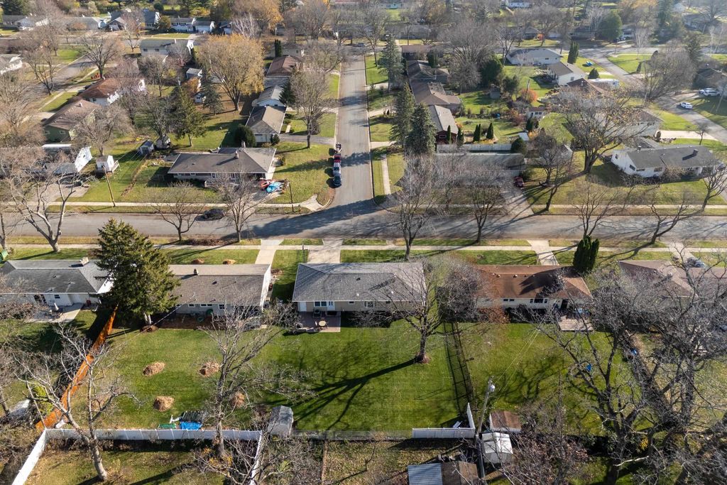 1610 Homberg Ln, Madison, WI - View 3