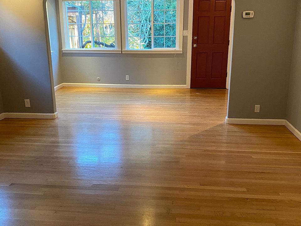 1st image of 415 8th Ave