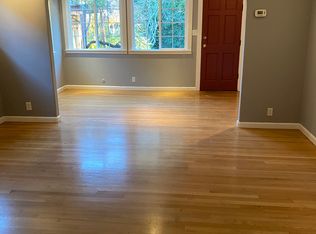 415 8th Ave, Menlo Park, CA 94025