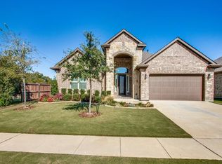 217 Equestrian Rd, Lake Dallas, TX 75065