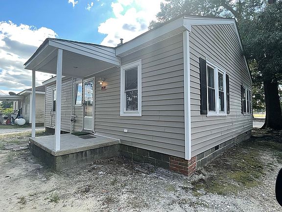 5th image of 810 N Herman St