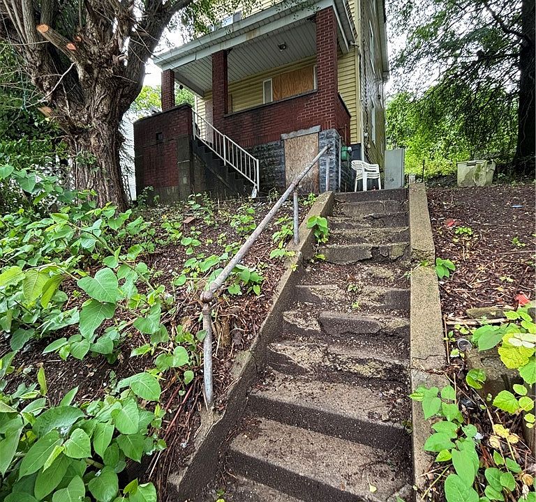 1st image of 1108 Fabyan St