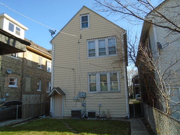 4th image of 6928 S Talman Ave