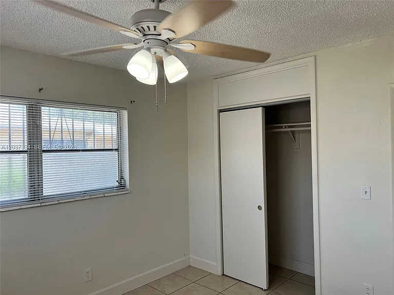2910 NW 92nd St #2910 — Photo 6