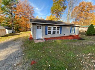125 Lakeview Dr, Gladwin, MI 48624