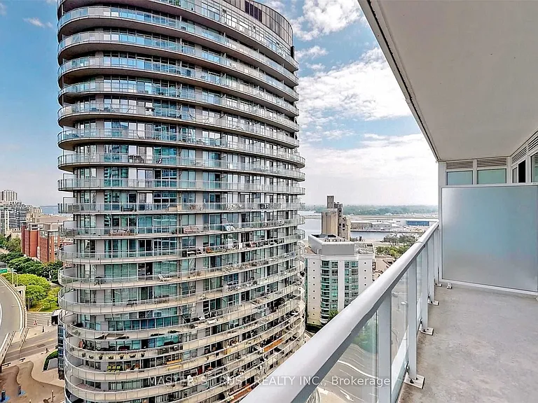 17 Bathurst St #2611 — Photo 23