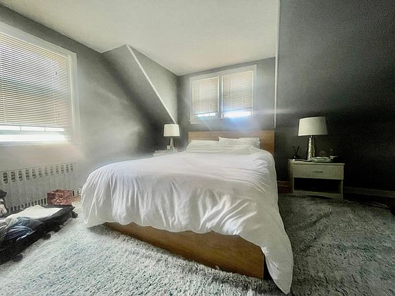 5th image of 816 Lester Ave Floor 2