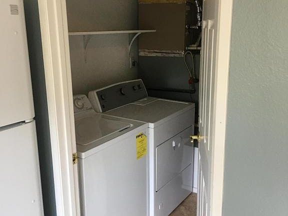 5th image of 2644 La Paloma Cir