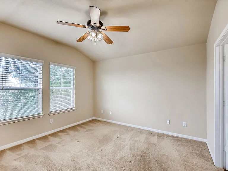 828 Niobrara River Dr — Photo 5