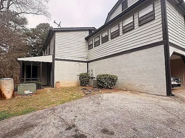 1427 Stone Mill Trce, Stone Mountain, GA 30083