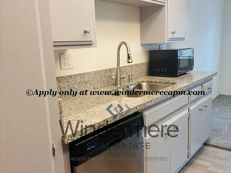 127 Touchstone Pl — Photo 17