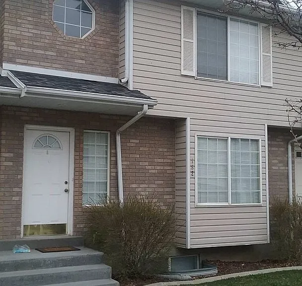 182 N 50 E — Photo 2