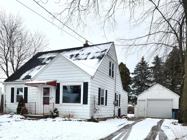 119 North 11th STREET, Oostburg, WI 53070