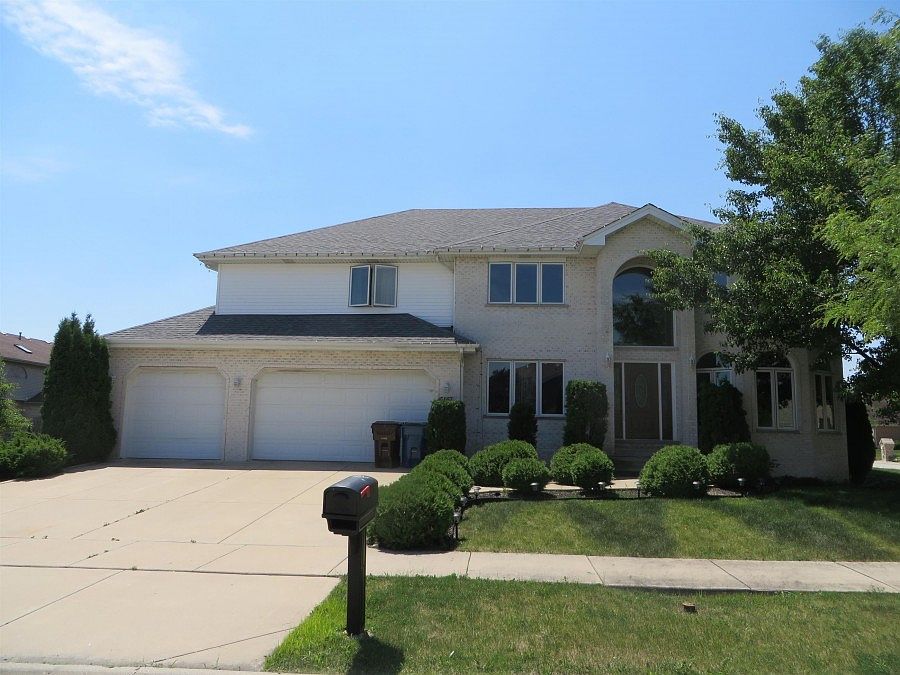 1st image of 5057 Capri Ln
