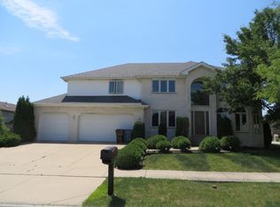 5057 Capri Ln, Richton Park, IL 60471