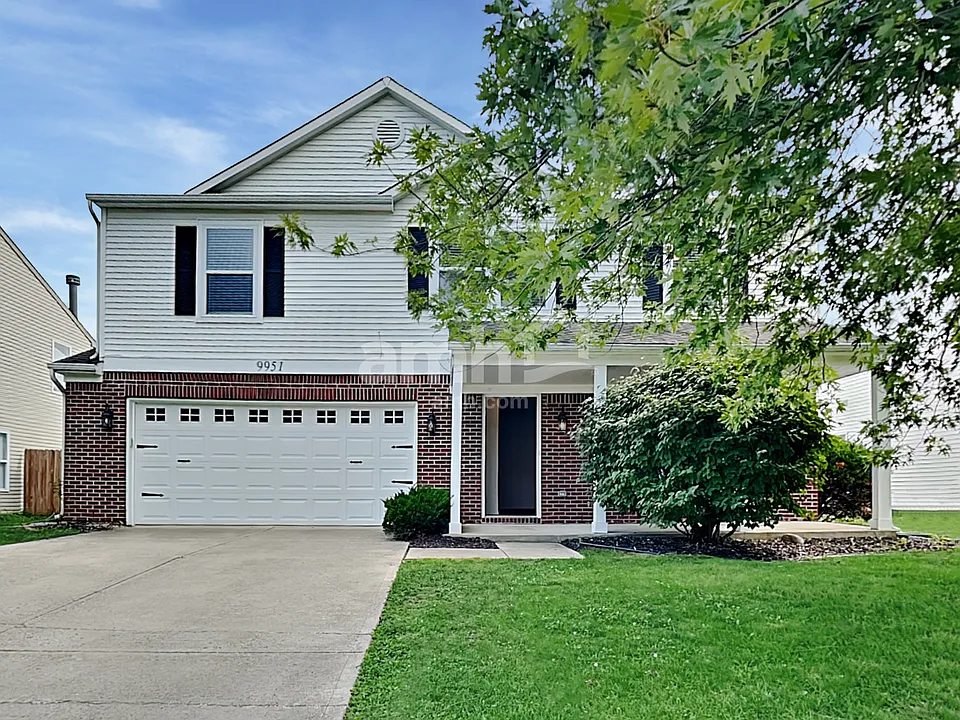 9951 Sapphire Berry Ln