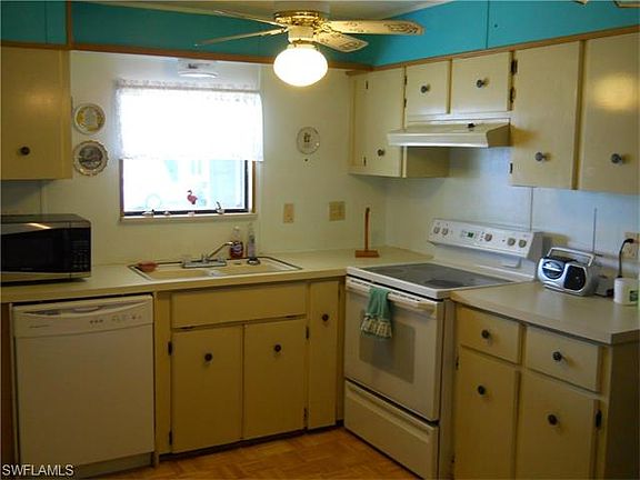2nd image of 179 Oceans Blvd #179