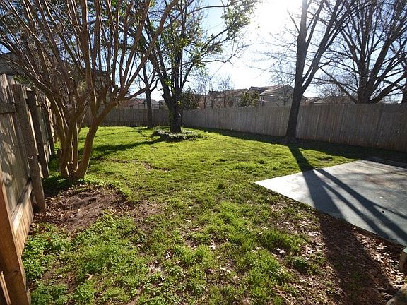 3rd image of 133 Willow Ln #A