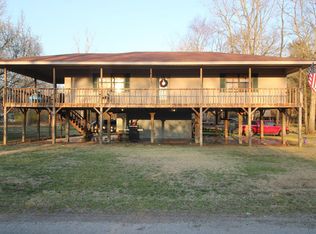 900 Bud Price Rd, Columbus, MS 39702