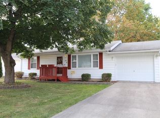 1001 N 29th St, Mattoon, IL 61938