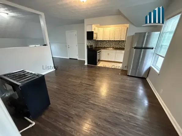34 Hood St Unit 3, Fall River, MA 02720