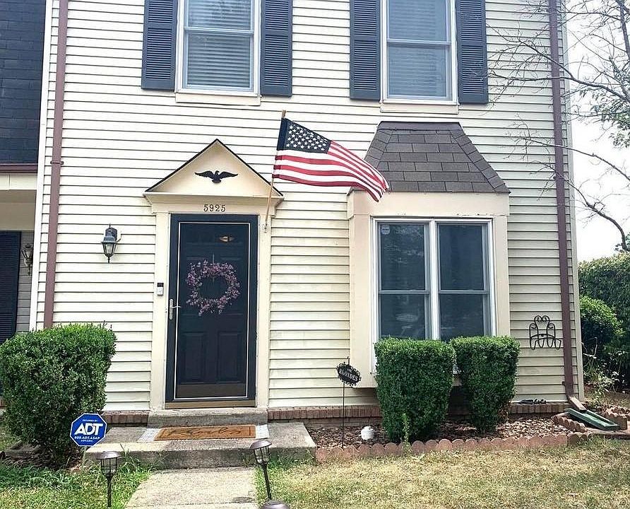 1st image of 5925 Grisby House Ct
