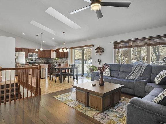 4th image of 2575 Targhee Street