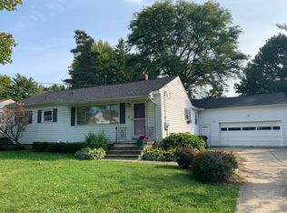 30190 Cannon Rd, Solon, OH 44139