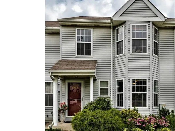 141 Peters Ct, Coatesville, PA 19320