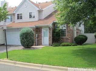 1271 Birch Ct, White Bear Lake, MN 55110