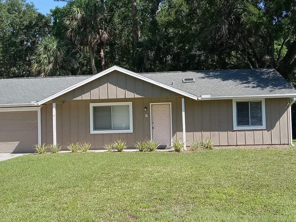 1st image of 8 Castle Manor Dr