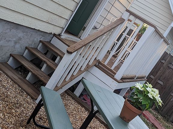 4th image of 610 Powell Dr