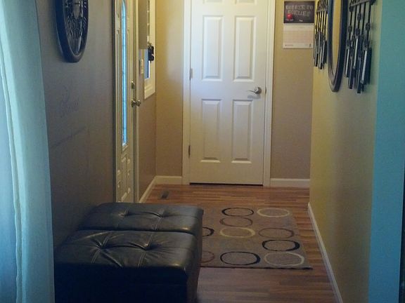 Entry way 
