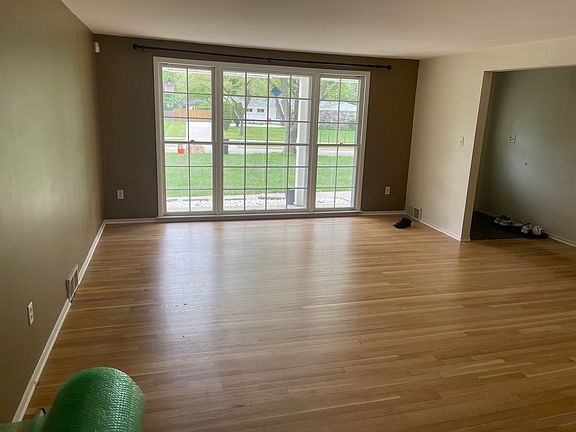 2nd image of 30780 Northgate Dr