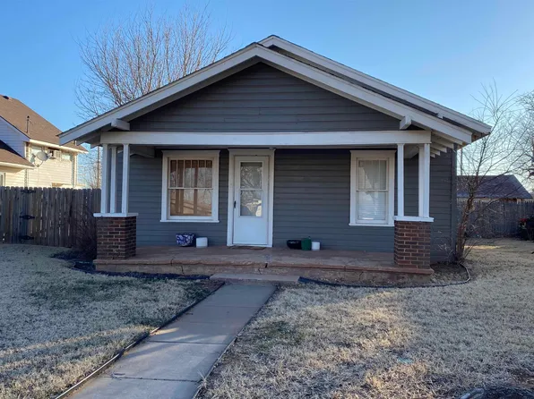 1306 3rd St, Woodward, OK 73801