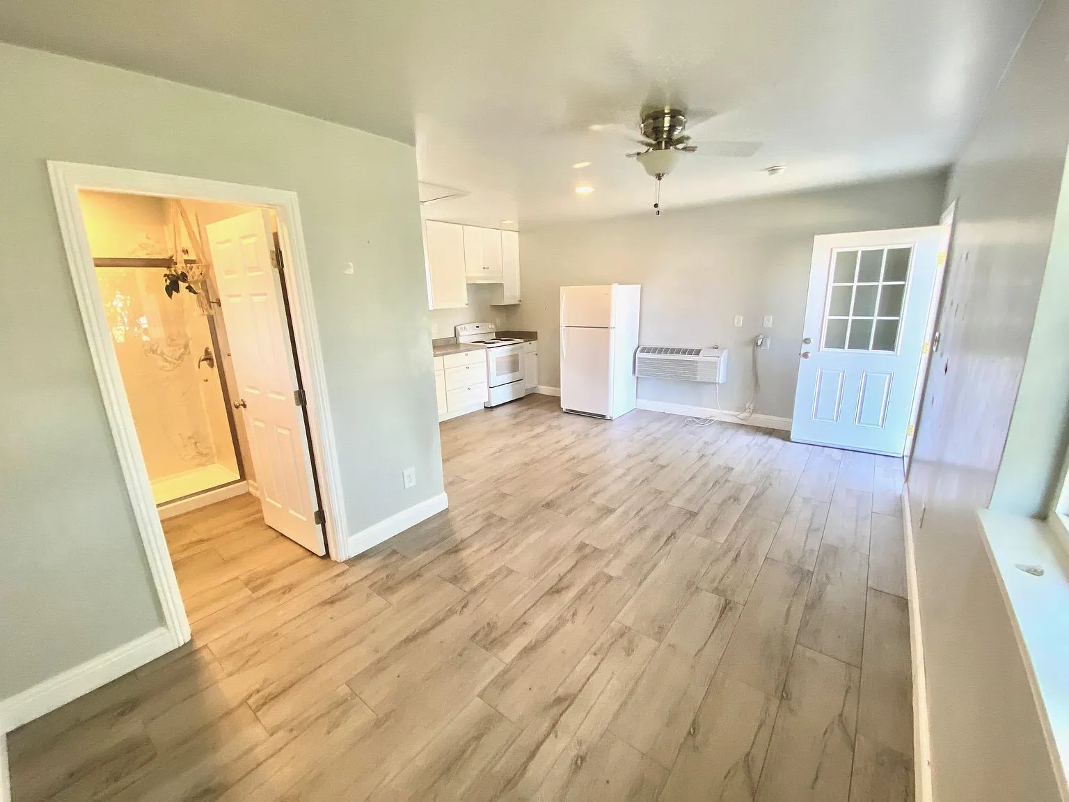 216 San Luis St — Photo 1