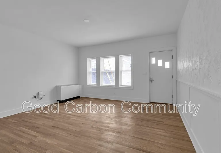 213 Summer St #2 — Photo 2