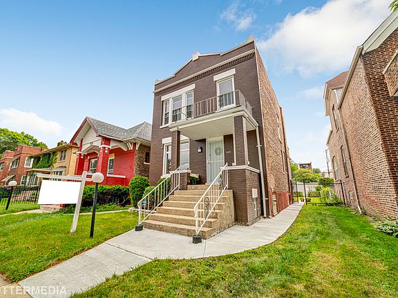 2nd image of 7221 S Calumet Ave