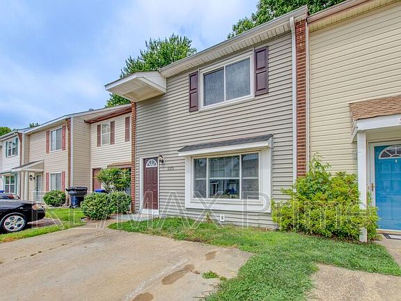 3rd image of 5375 Grand Lake Cres