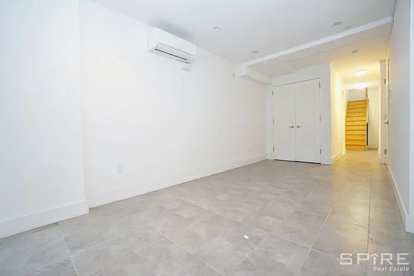 Rented by Spire Group | media 25