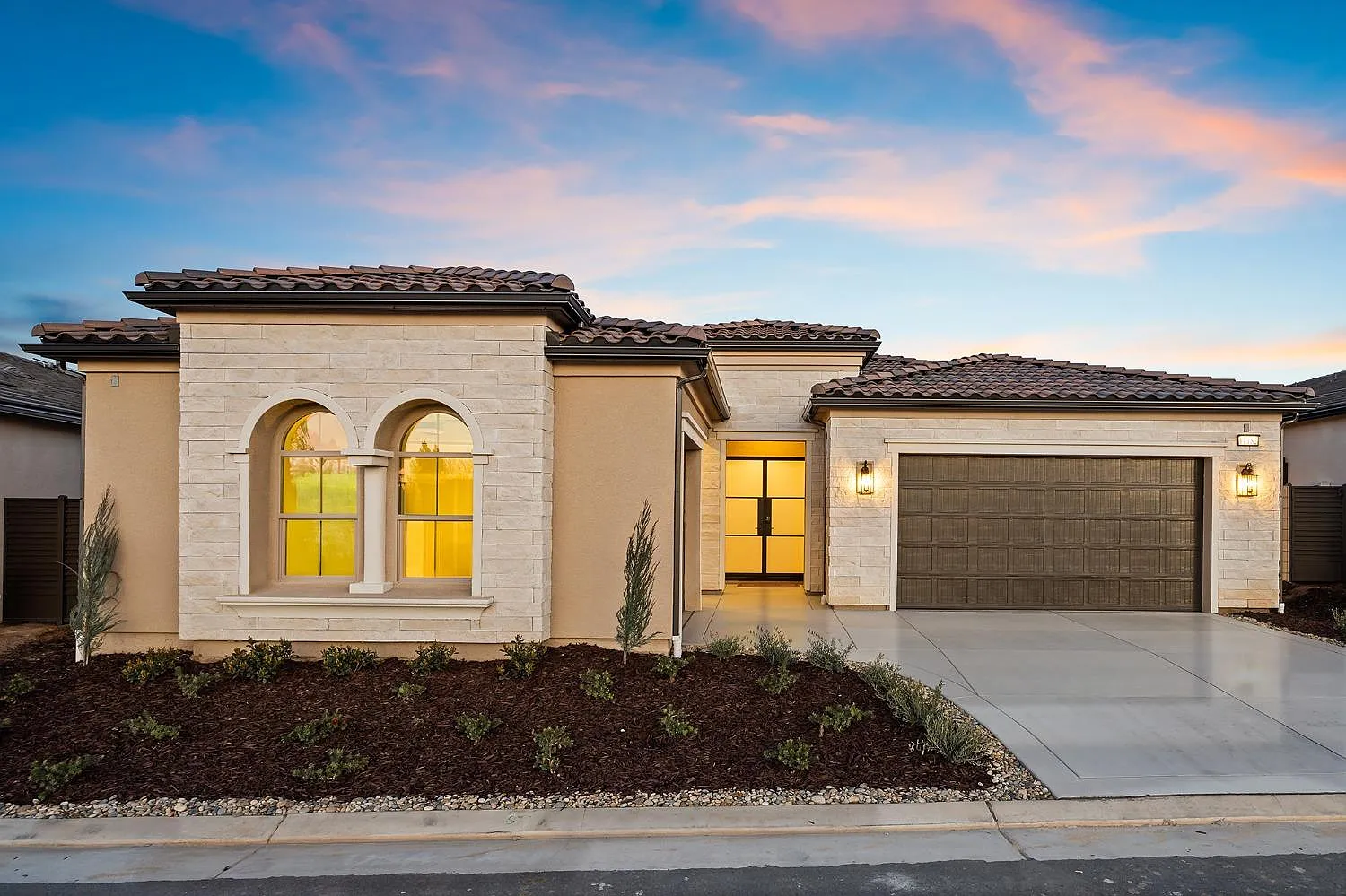 11182 N Via Pavena Dr photo 1