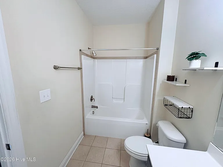 311 Aquamarine Cir — Photo 26