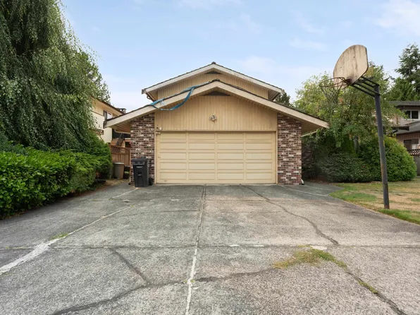 7340 Schaefer Ave, Richmond, BC V6Y 2X7