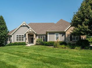 N37W23604 Broken Hill Cir S, Pewaukee, WI 53072