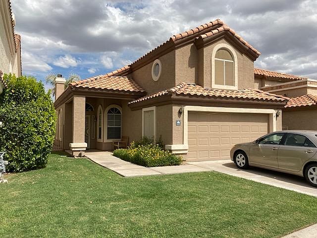 1st image of 605 S Marina Dr