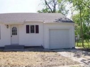 153 S Chicago St, Salina, KS 67401