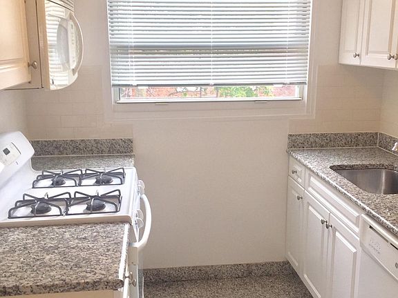 2nd image of 17 Schenck Ave #E3