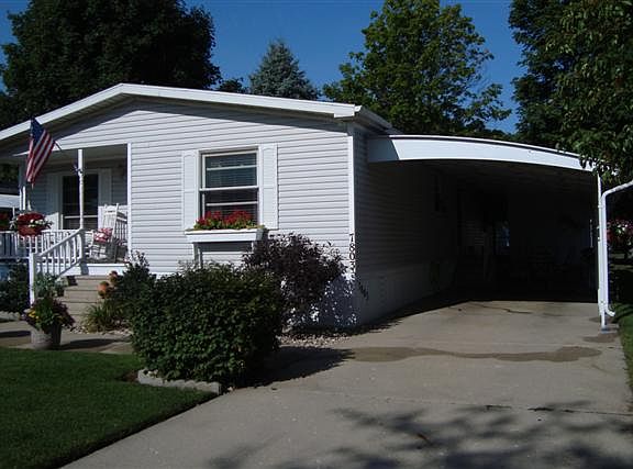 2nd image of 7803 Quail Run West SE