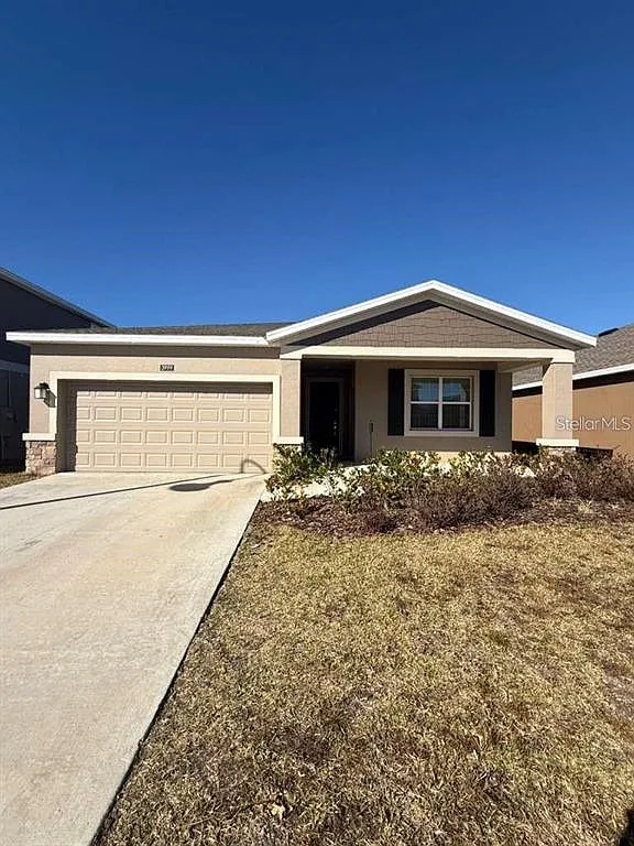 1 bed, 1.0 bath, 650 sqft, $1,350 — Photo 1