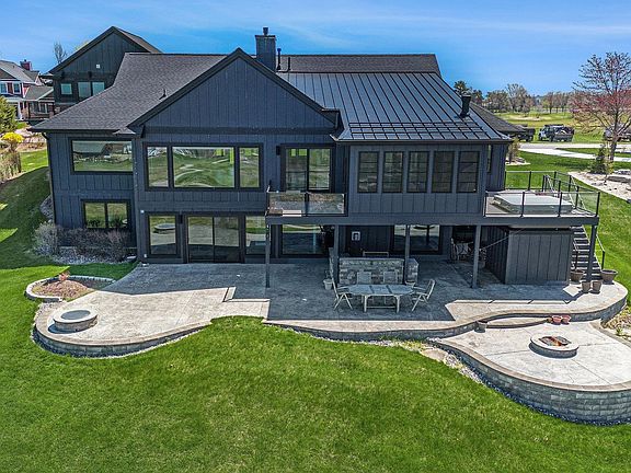 2nd image of 4189 Dornoch Ct